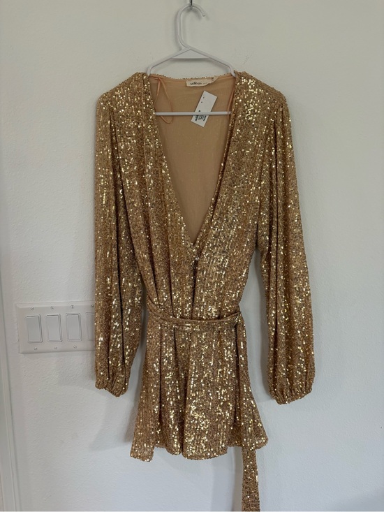 Millibon Dresses & Skirts - Millibon NWT Gold Sequin Wrap dress